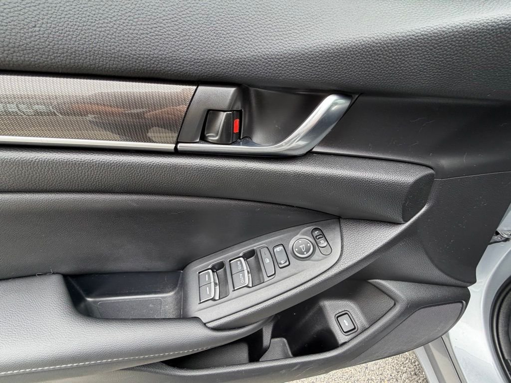 2022 Honda Accord Sport - Photo 12
