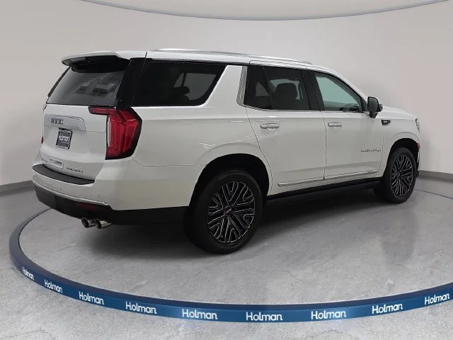 Used 2021 White GMC Denali image 6