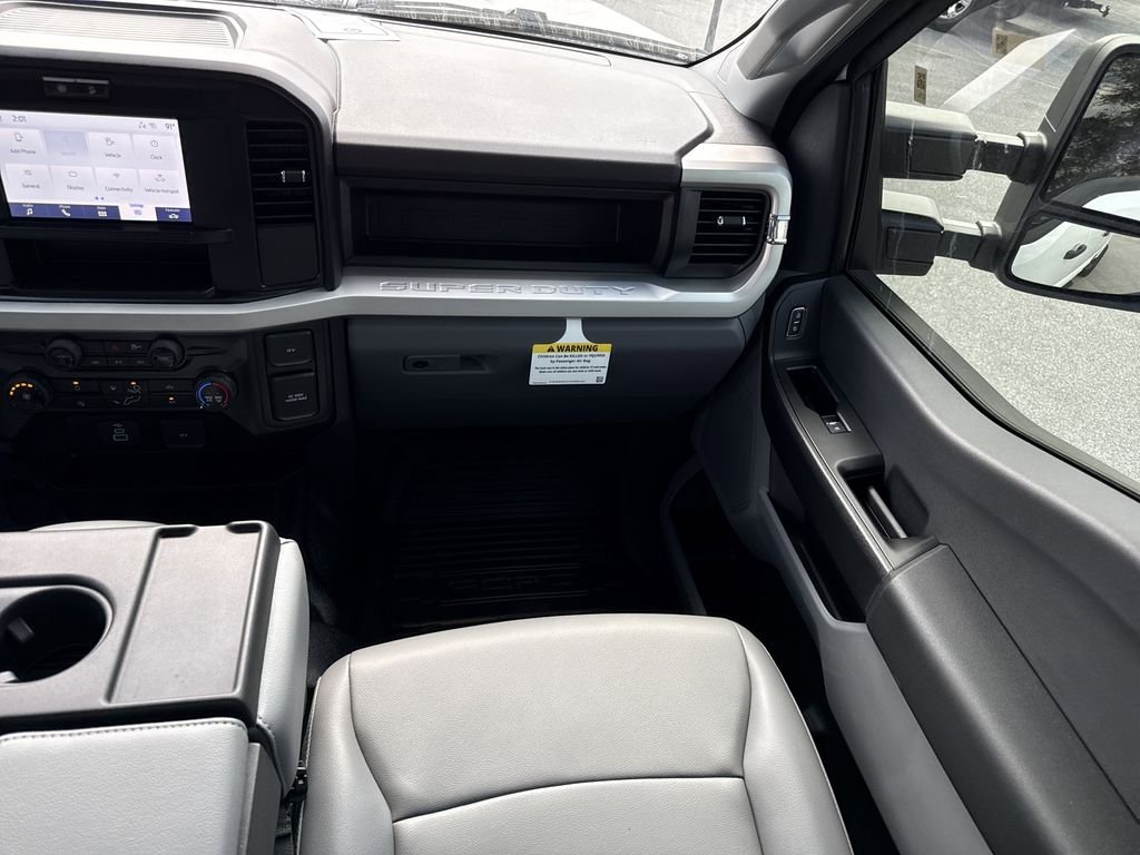 2025 Ford F-250 Super Duty XL - Photo 17