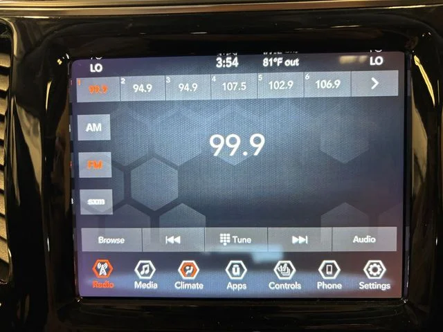 Used 2021 Red Jeep Limited image 19