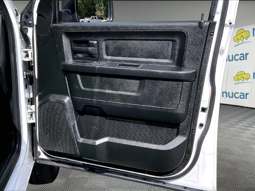 Used 2018 White Ram Express image 26