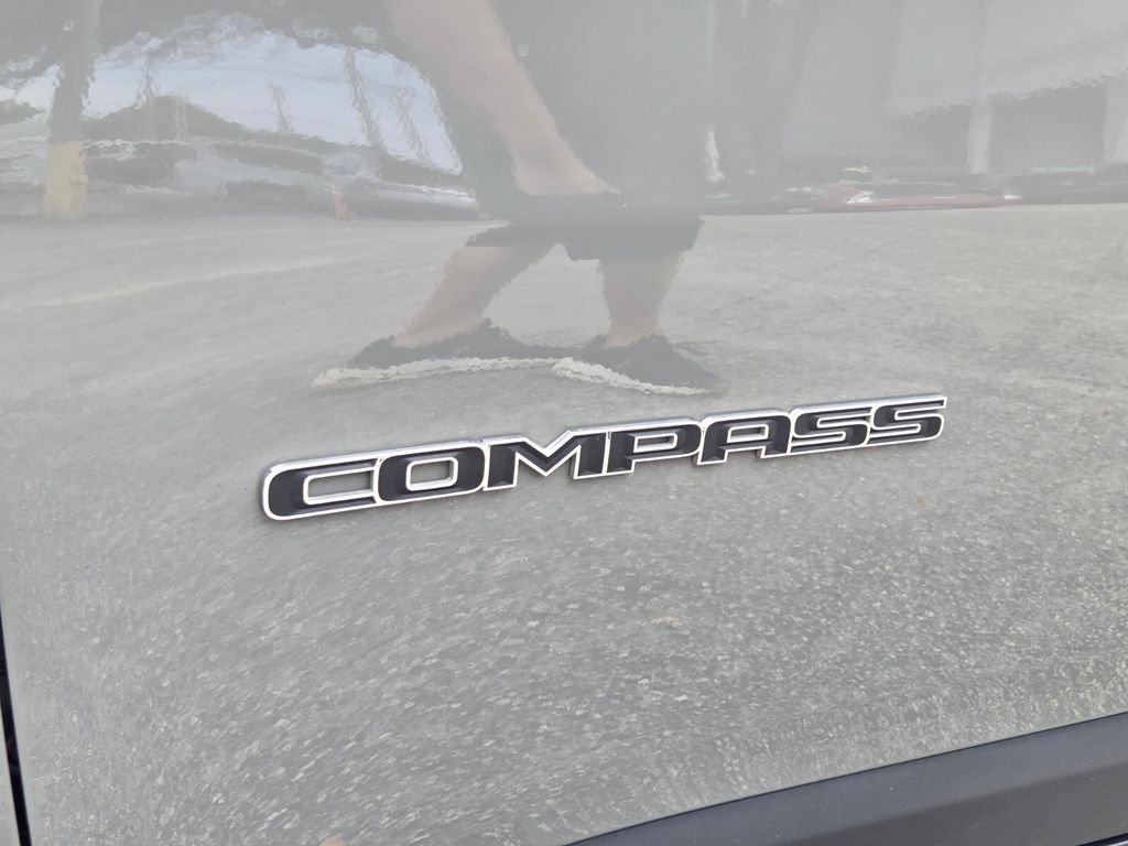 Certified Used 2023 Gray Jeep Limited image 13