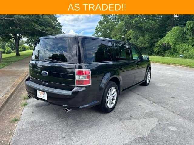 Used 2013 Black Ford SE image 7
