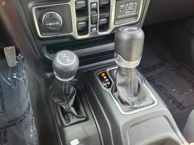 Used 2024 Red Jeep Sport S image 16