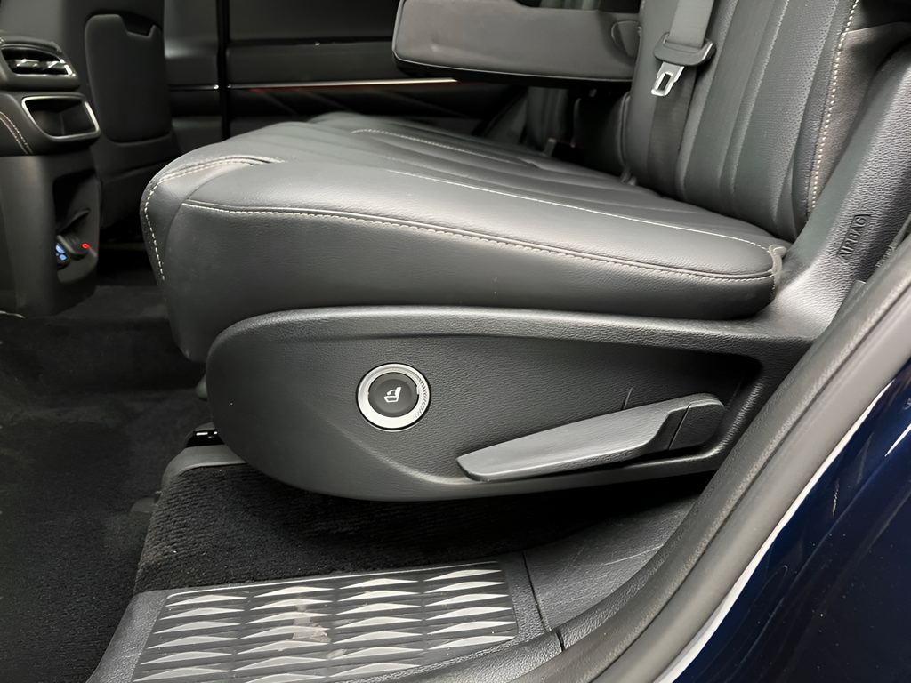 Used 2024 Capri Blue Genesis 2.5T image 43