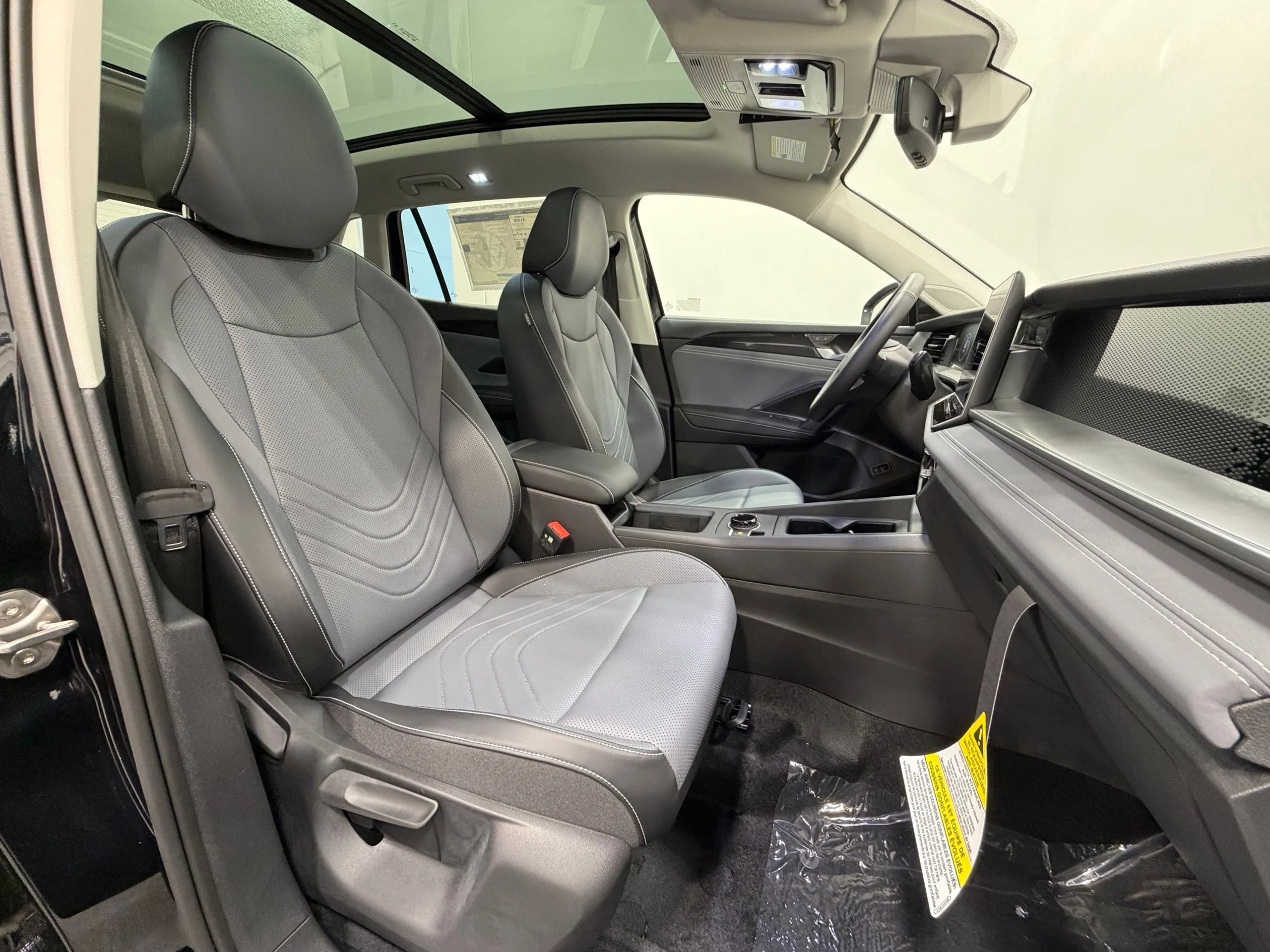 New 2026 Black Volkswagen SE image 29