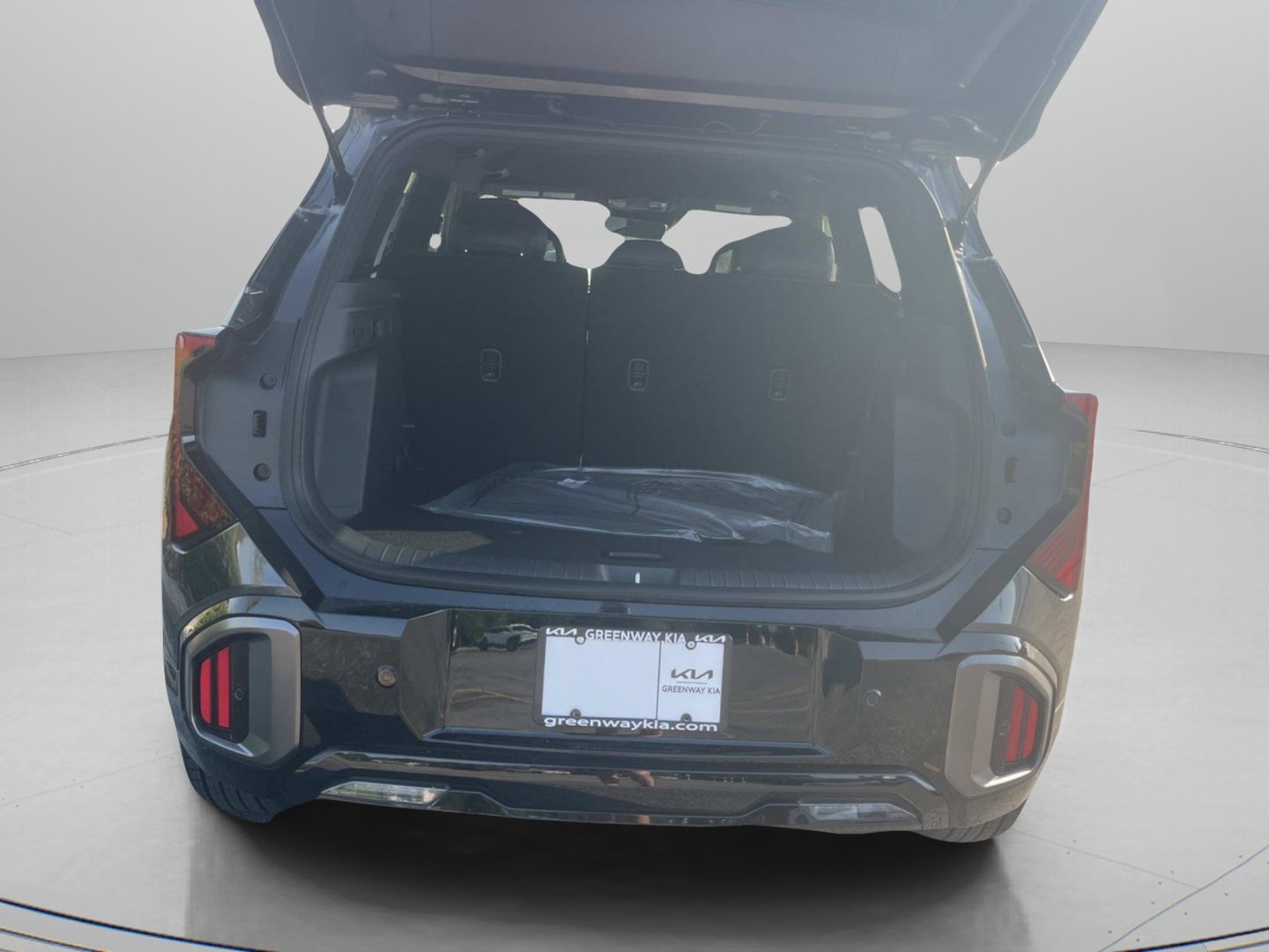 New 2027 Interstellar Gray Kia X-Line S image 12