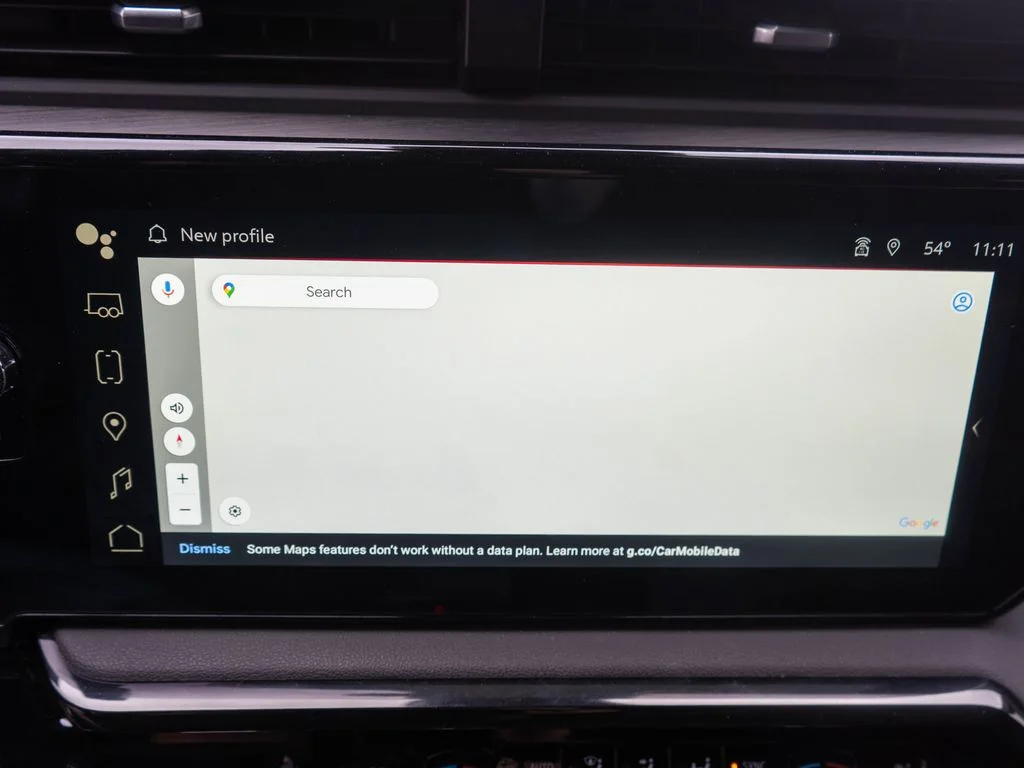 Used 2023 White GMC AT4 image 21