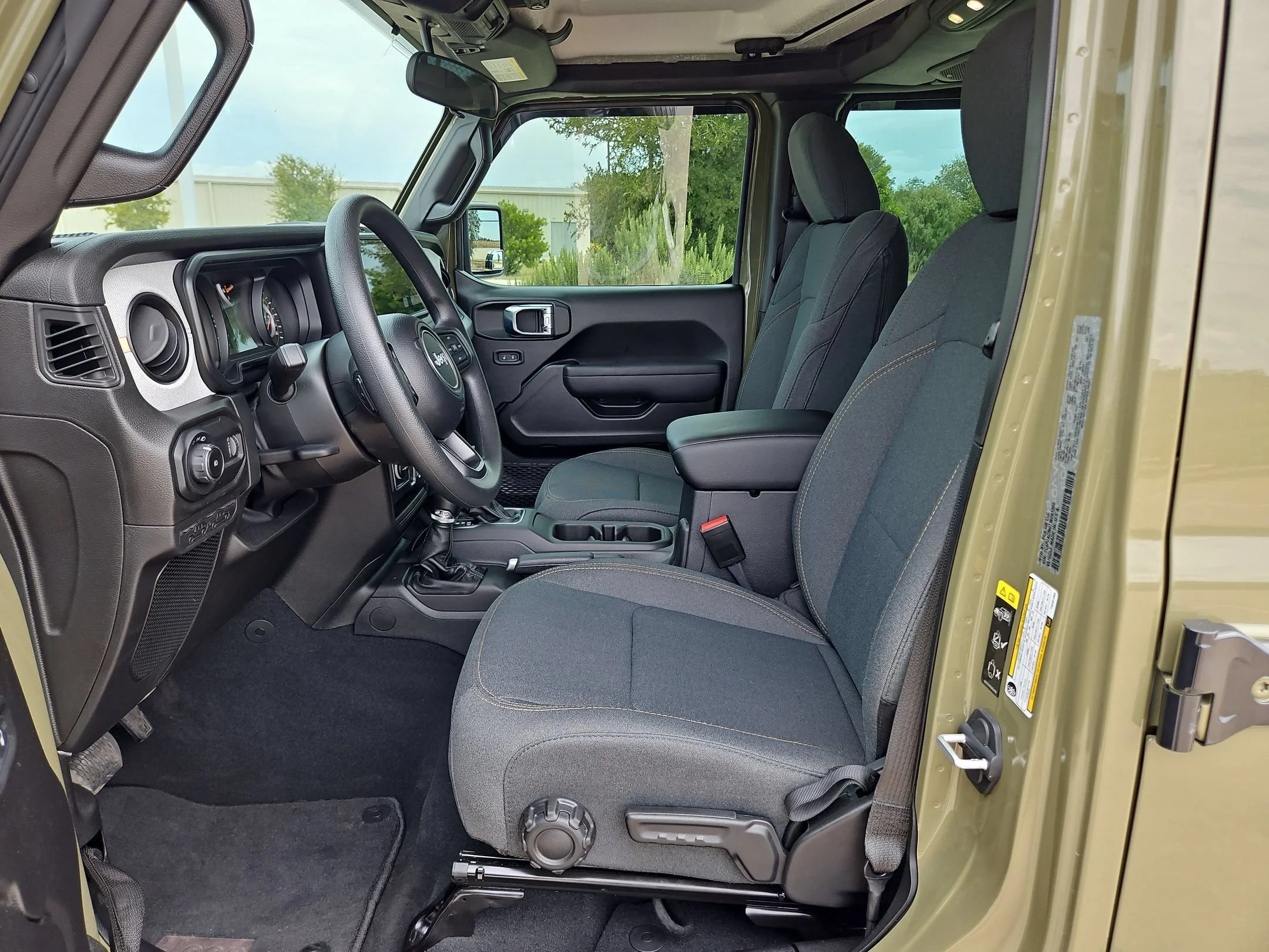 Used 2026 Green Jeep Sport image 9