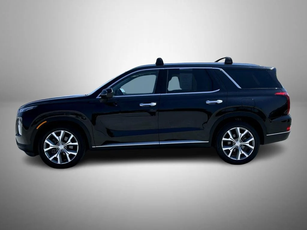 Used 2021 Black Hyundai SEL image 8