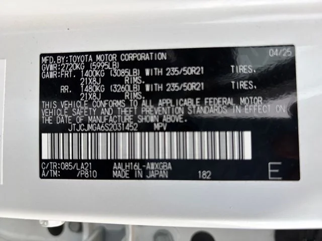 Used 2025 White Lexus 450h+ Luxury image 25
