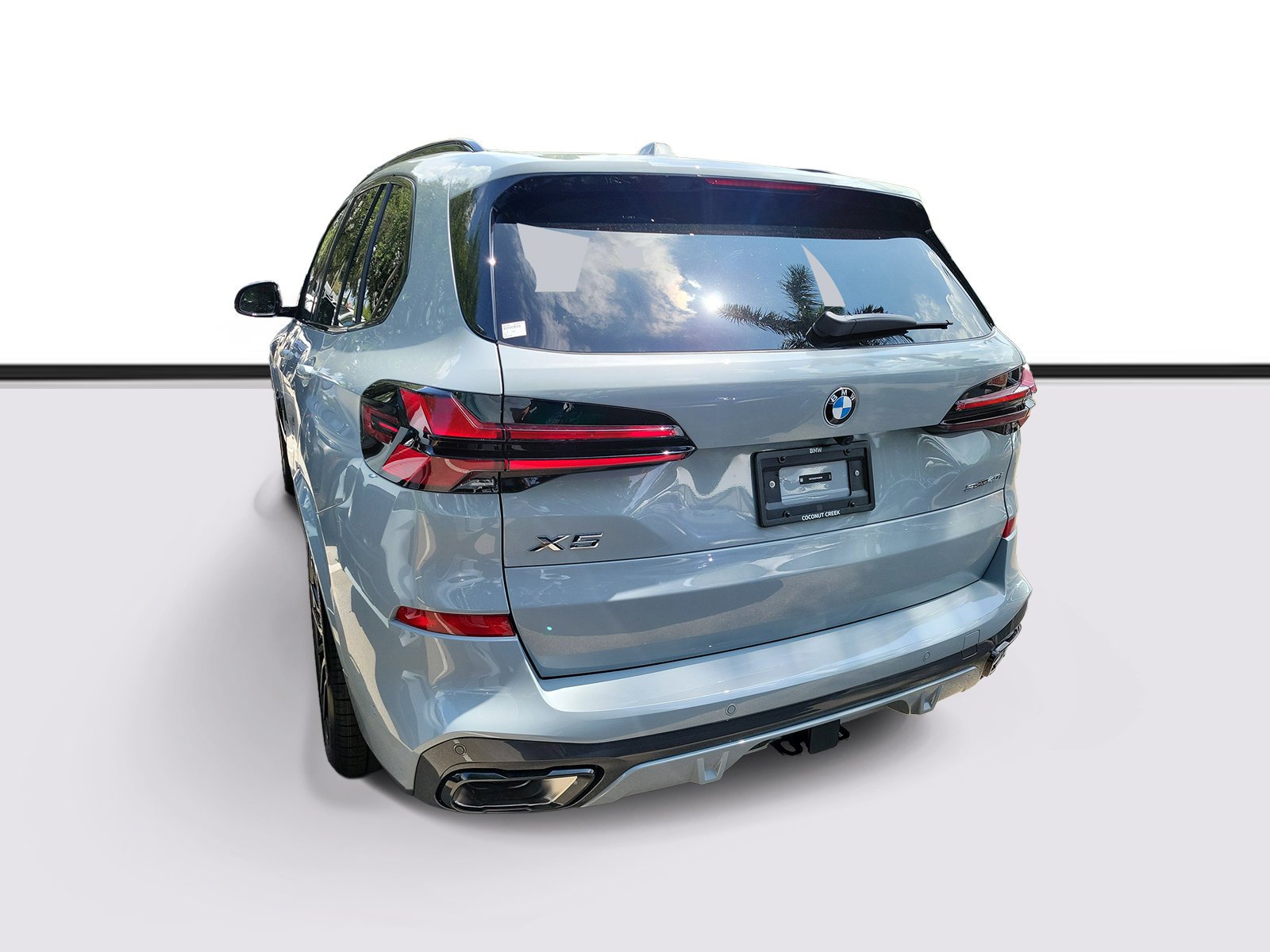New 2026 Brooklyn Grey Metallic BMW sDrive40i image 3