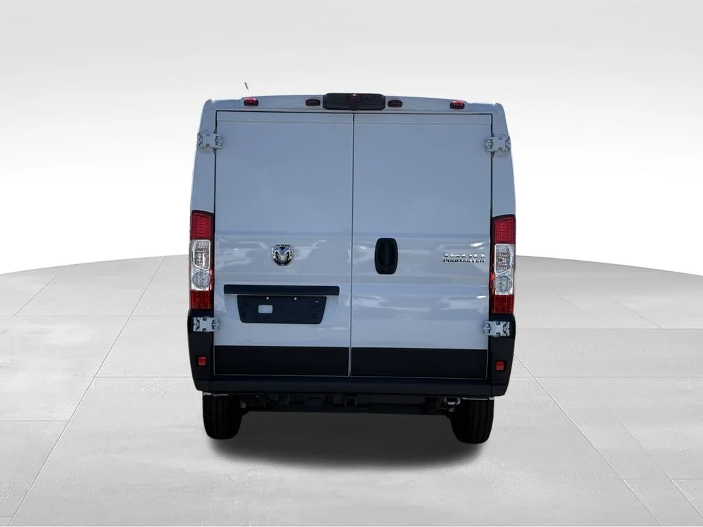 New 2025 Bright White Clear-Coat Exterior Paint RAM Low Roof image 4