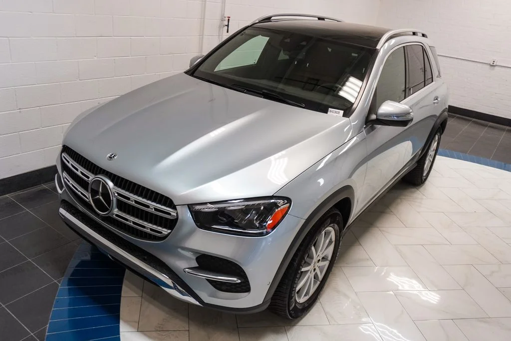 Used 2025 Gray Mercedes-Benz GLE 350 image 40