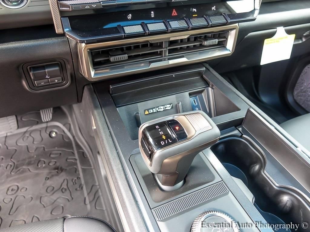 2025 GMC HUMMER EV PICKUP - Image 23