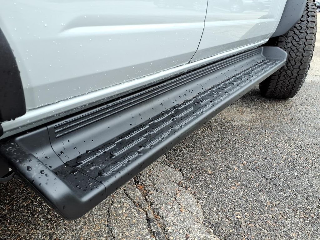 New 2026 Avalanche Gray Ford Outer Banks® image 8