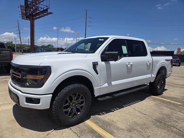 New 2026 Oxford White Ford Tremor® image 9