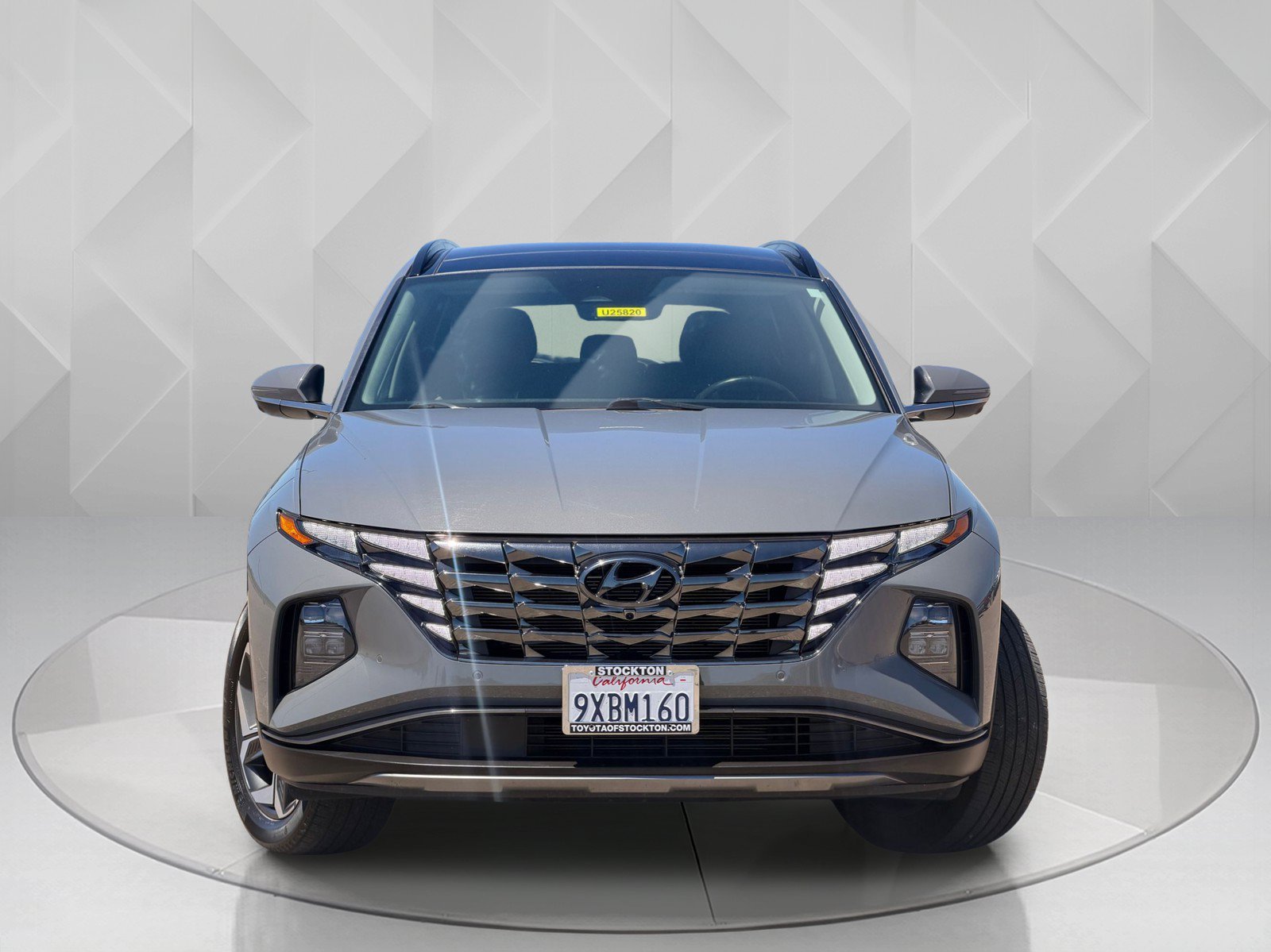 Used 2024 Hampton Gray Hyundai Limited image 5
