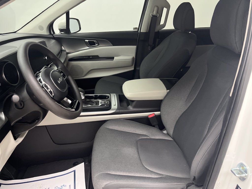 Used 2023 White Kia LX image 12