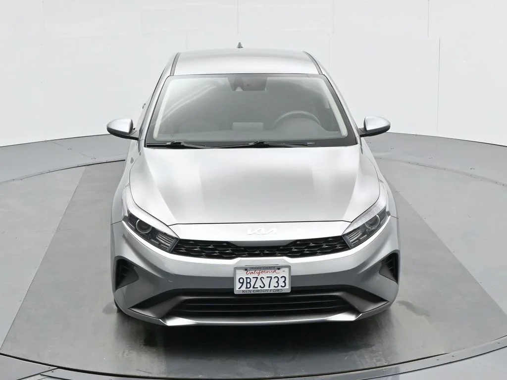 Used 2022 Gray Kia LXS image 40