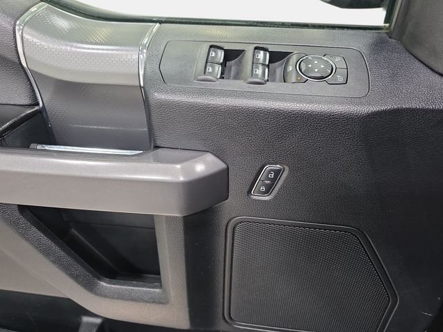 Used 2015 Tuxedo Black Metallic Ford XLT image 27