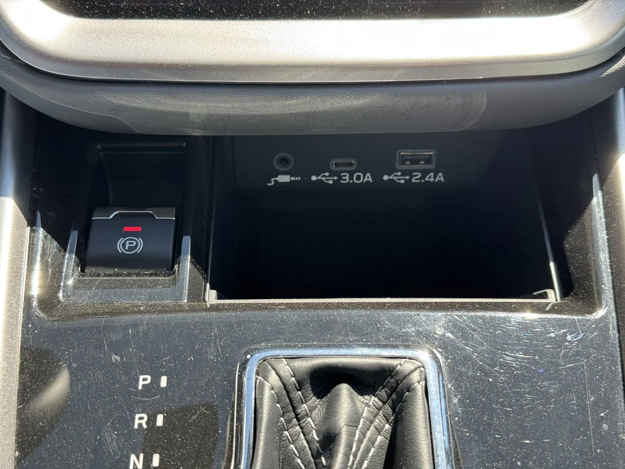 Certified Used 2025 Crystal White Pearl Subaru Onyx Edition image 23