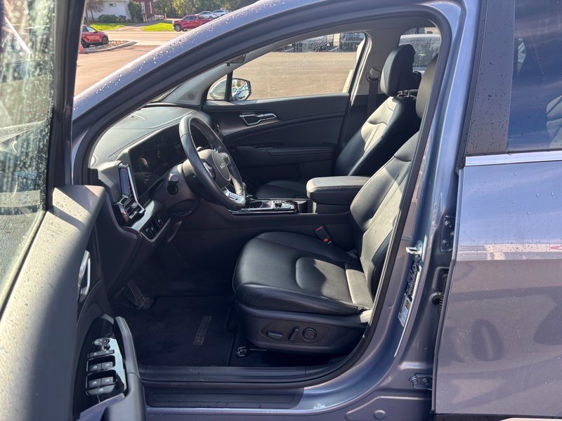 Used 2023 Silver Kia EX image 9