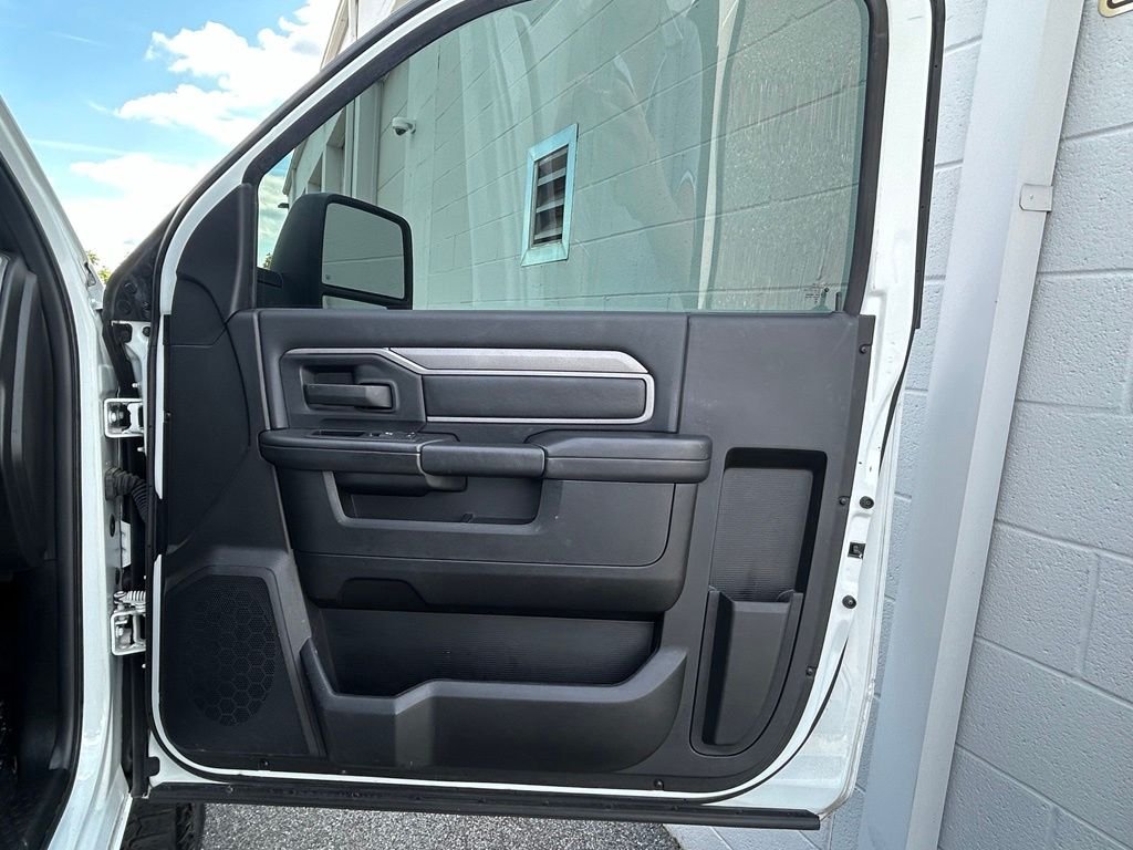 Used 2024 White Ram Tradesman image 25