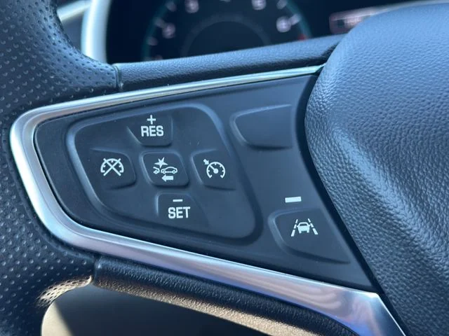 Used 2024 White Chevrolet LT image 18