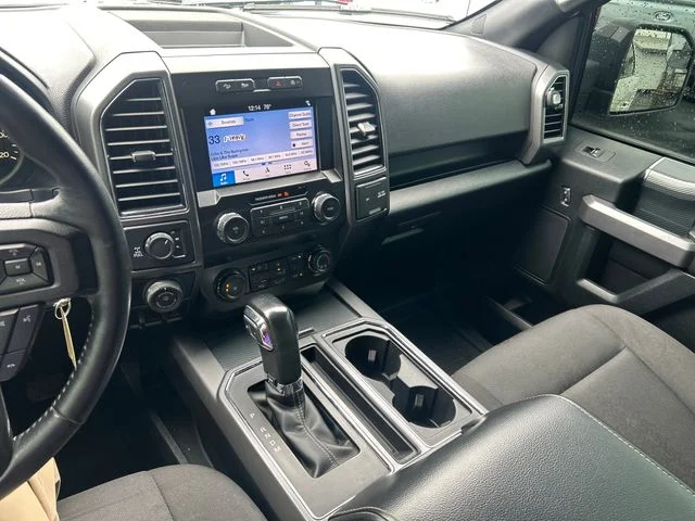 Used 2019 Oxford White Ford XLT image 17