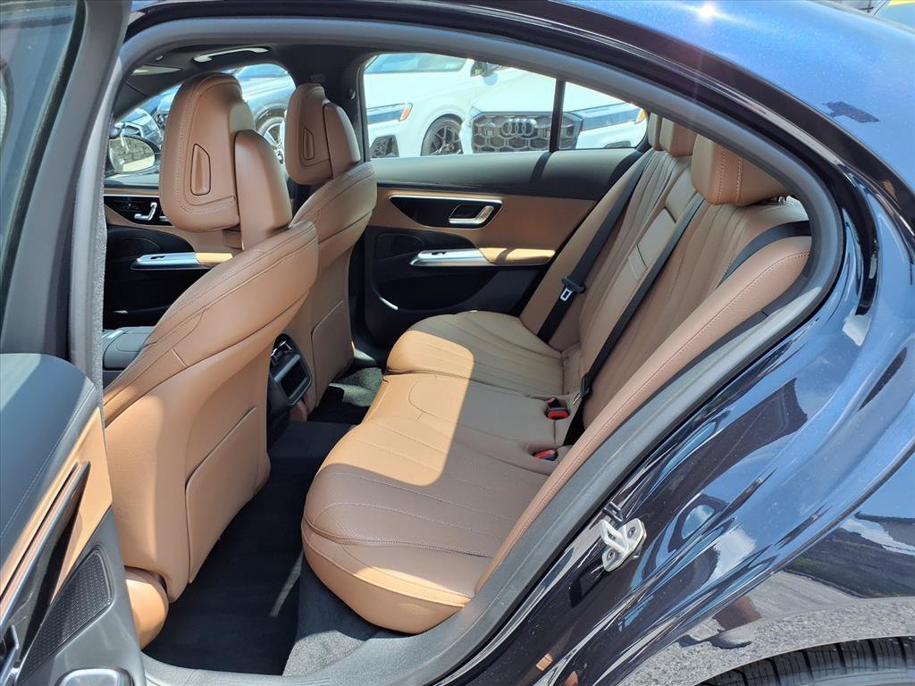 New 2026  Mercedes-Benz E350 image 12