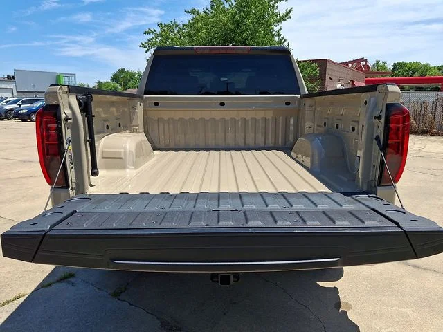 Used 2022 Beige GMC Elevation image 30