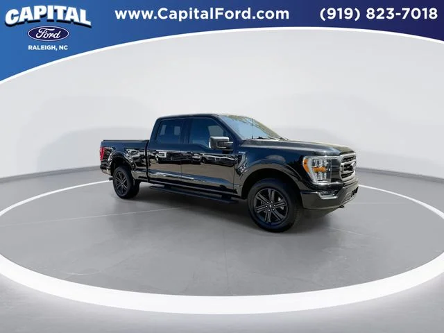 Used 2023 Black Ford XLT image 2