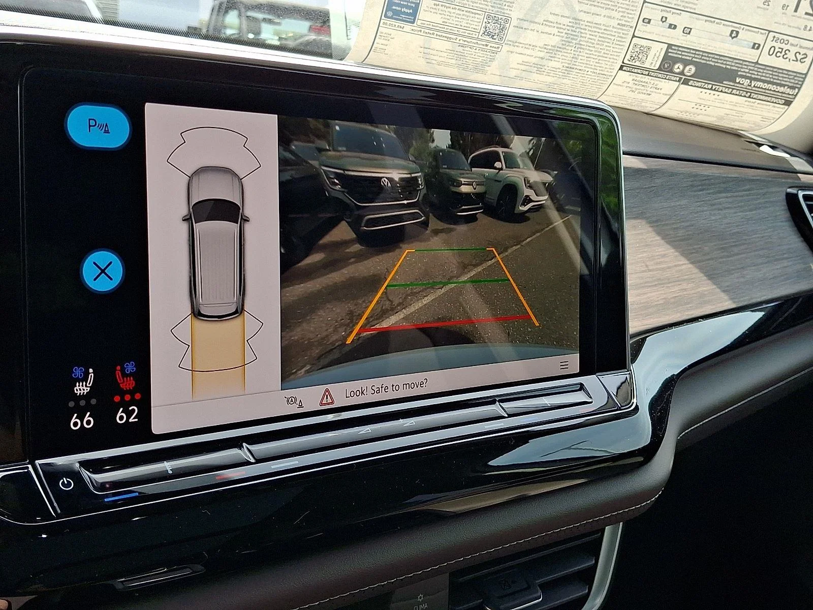 New 2026 0P0P/OPALWHTPRL Volkswagen 2.0T SEL image 17