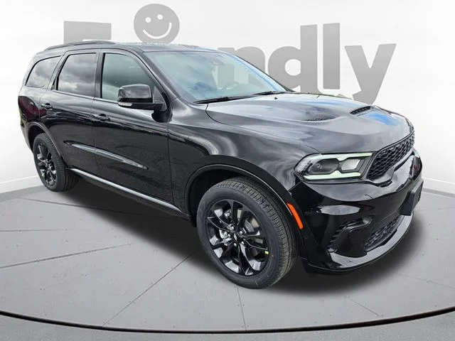 New 2026 Diamond Black Clear-Coat Exterior Paint Dodge GT Plus image 3