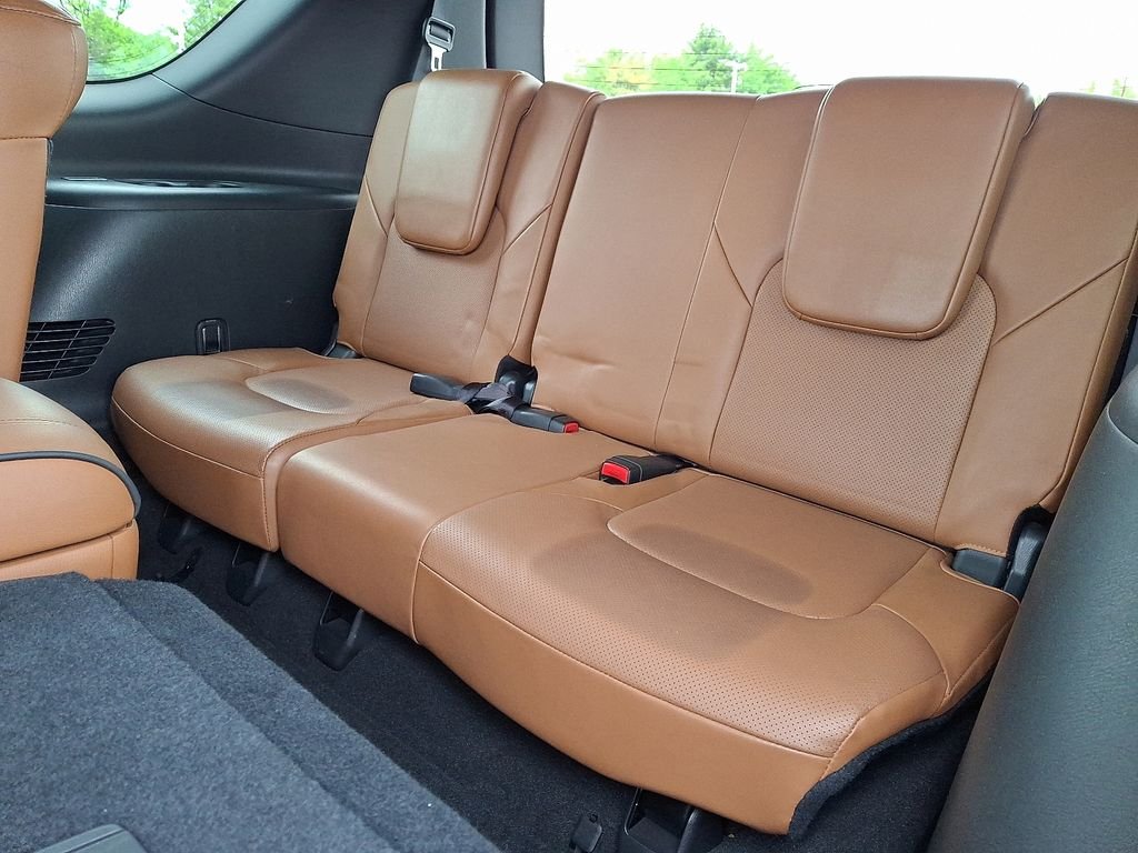 Used 2021 Beige INFINITI Sensory image 12