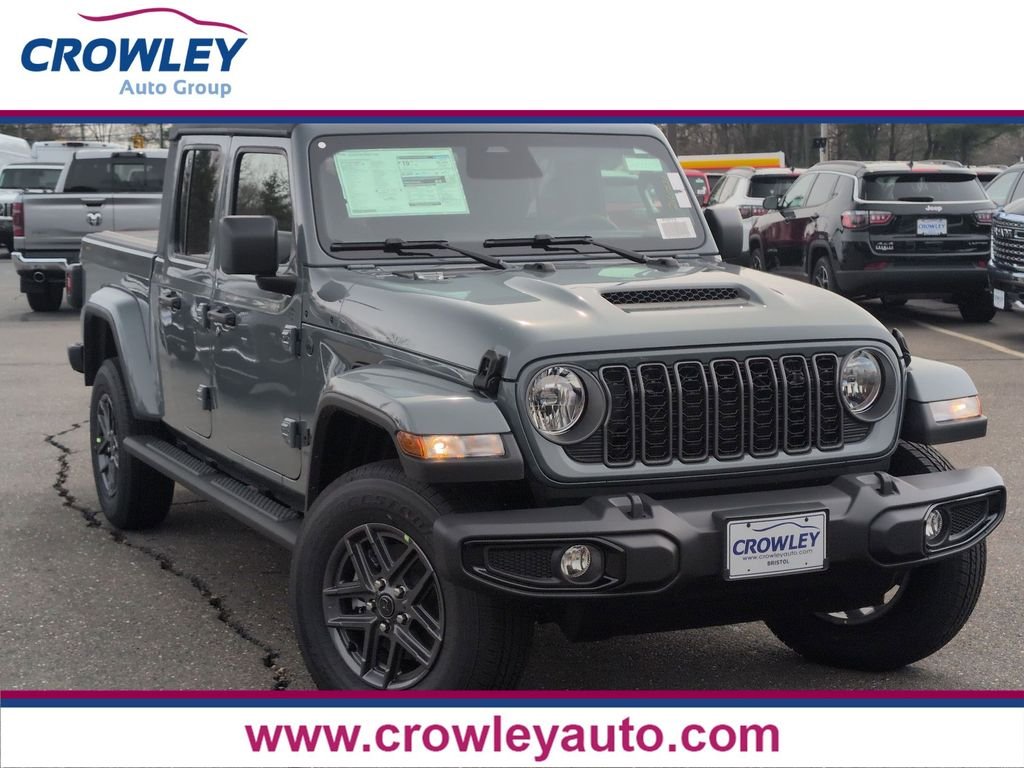 2026 Jeep Gladiator Sport S Auto's photo