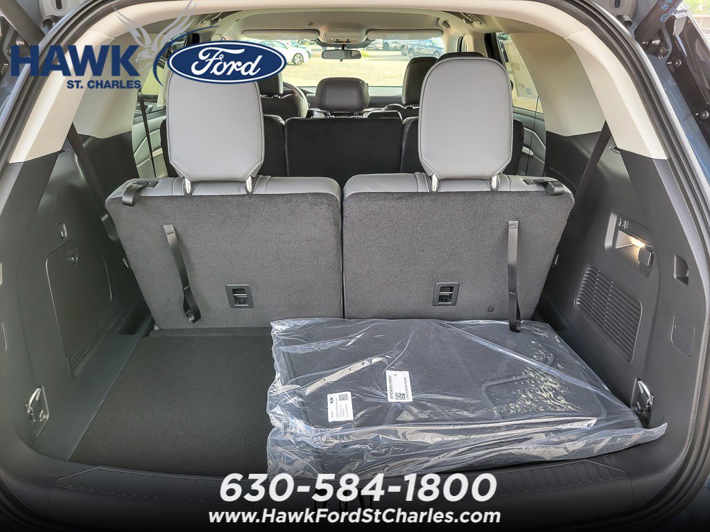 New 2026 Vapor Blue Metallic Ford Active image 19