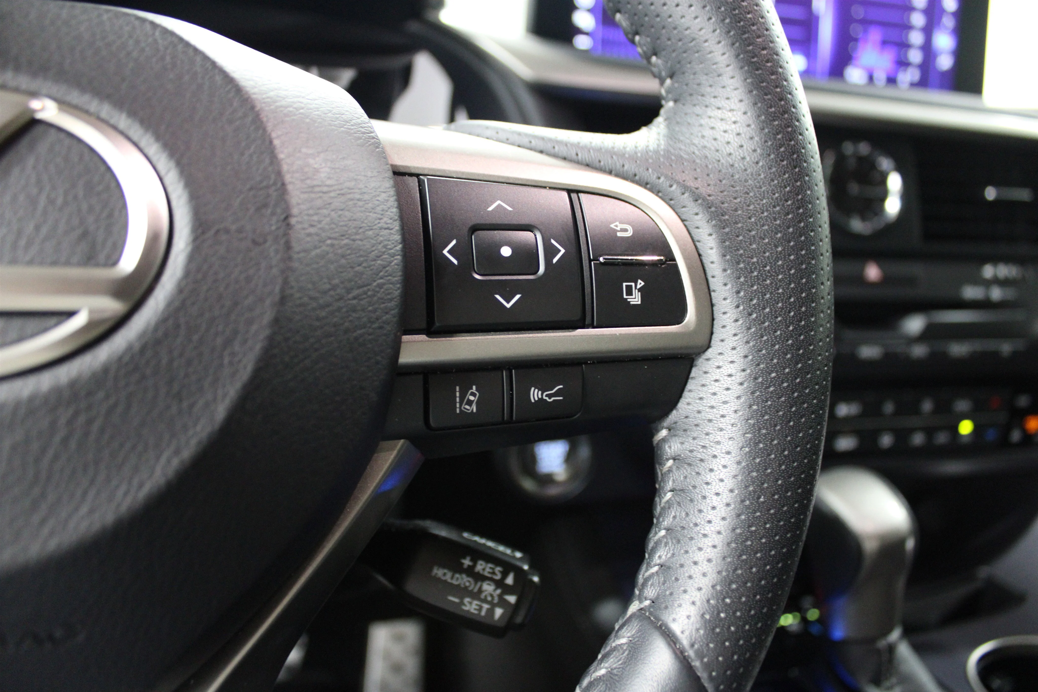 2022 Lexus RX 350 F SPORT - Photo 11