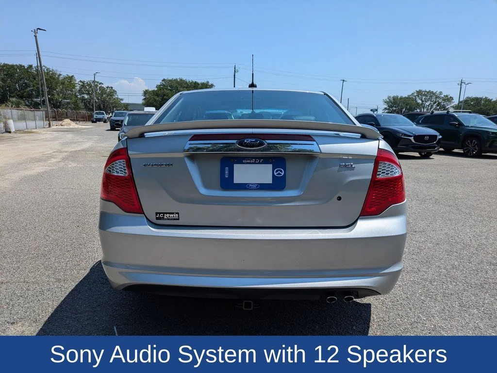 Used 2010 Brilliant Silver Metallic Ford SEL image 5