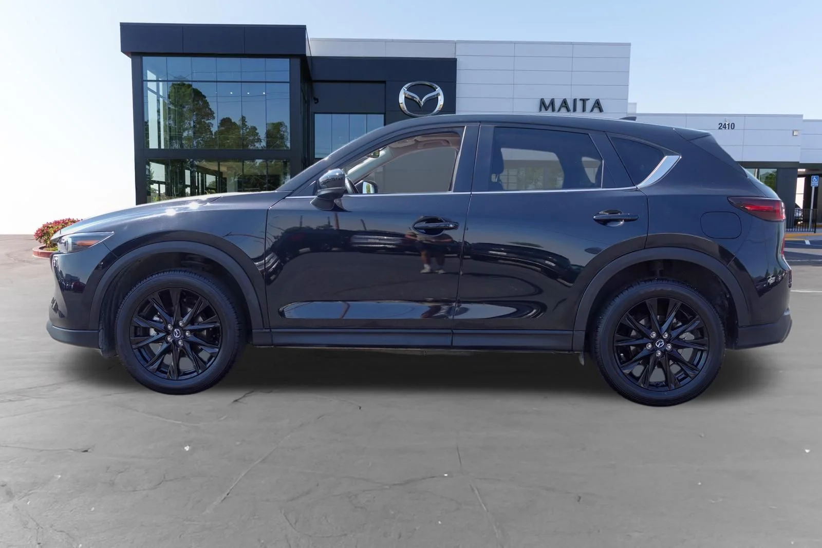 Certified Used 2025 Jet Black Mica Mazda 2.5 S Carbon Edition image 8
