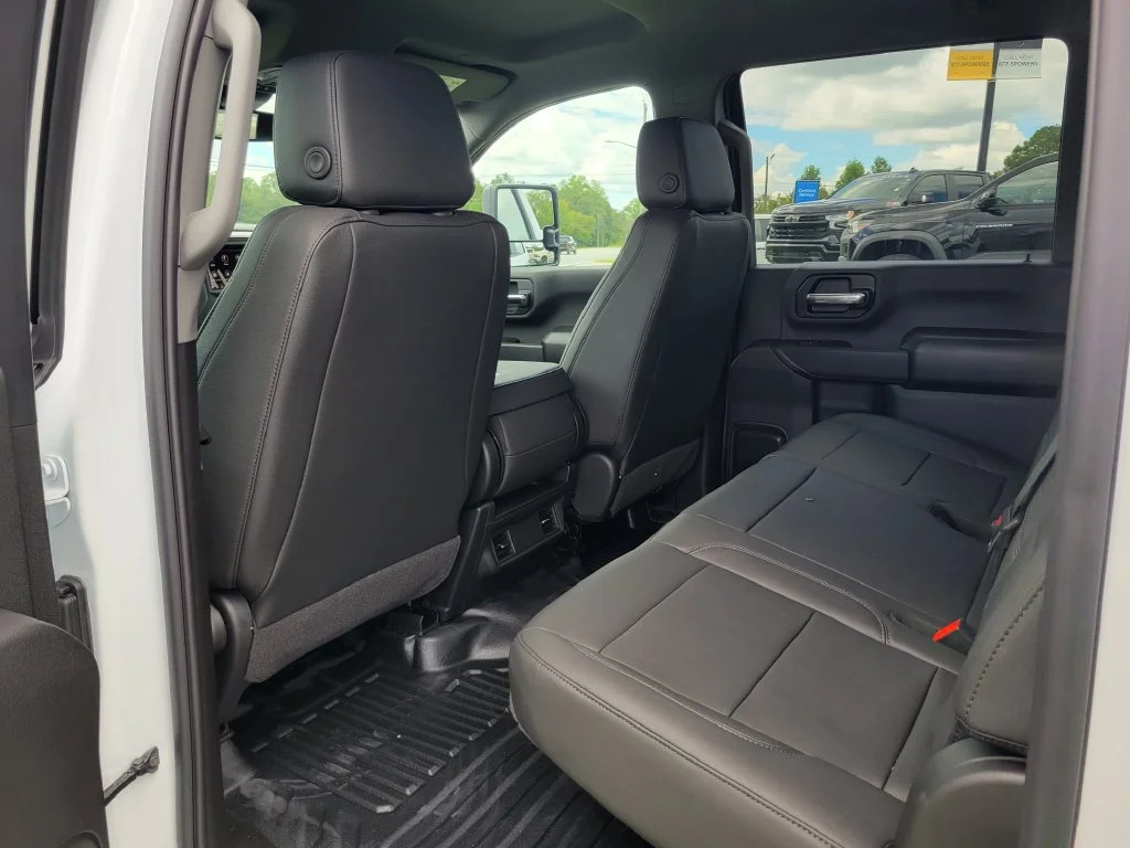 New 2026 Summit White Chevrolet Work Truck image 13