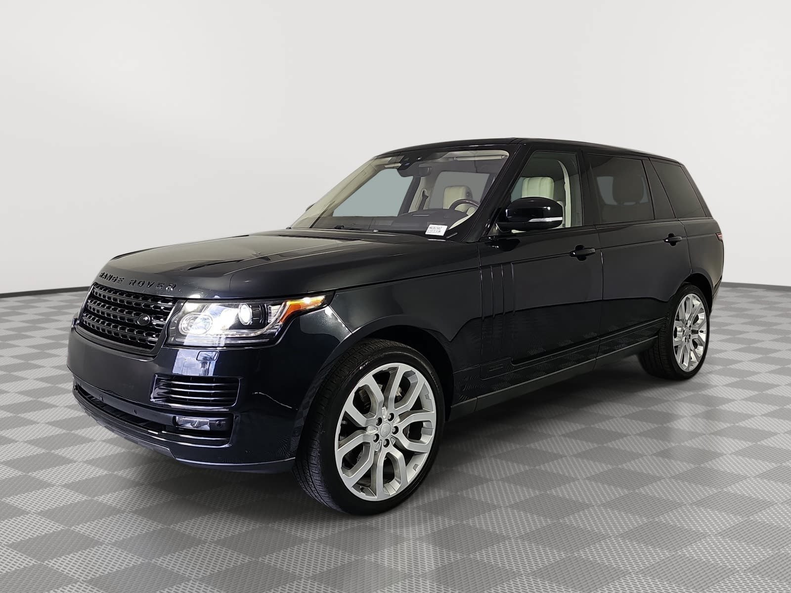Used 2017 Black Land Rover 5.0L V8 Supercharged image 4