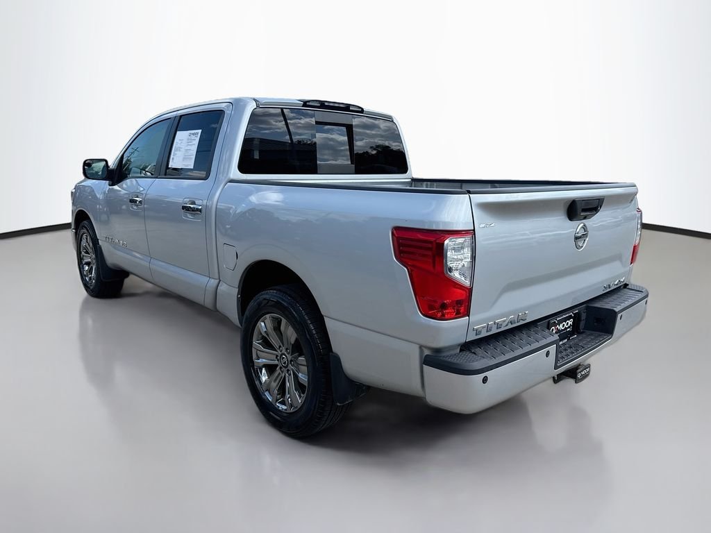 Used 2018 Brilliant Silver Nissan SV image 5