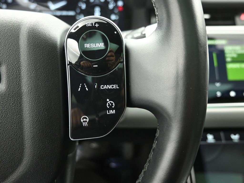 2020 LAND ROVER RANGE ROVER EVOQUE - Image 17