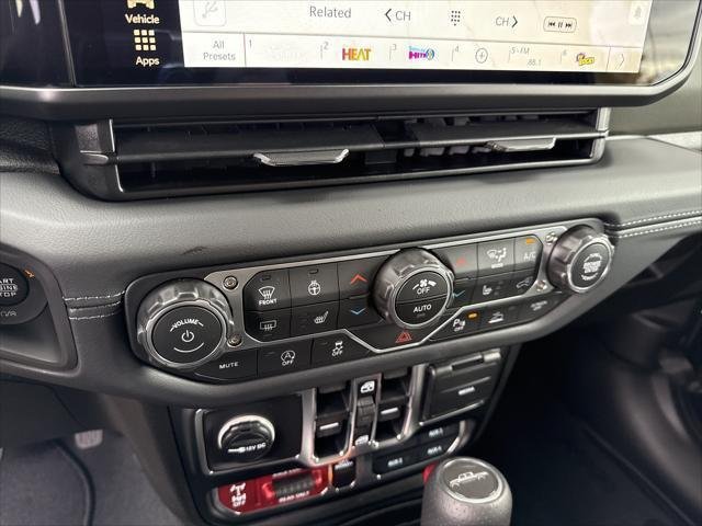New 2026 Black Clear-Coat Exterior Paint Jeep Mojave image 30