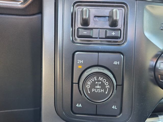 New 2026 Carbonized Gray Metallic Ford Lariat image 53