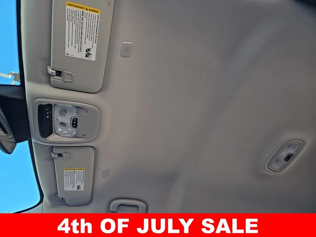 2027 Chevrolet Bolt RS - Photo 29
