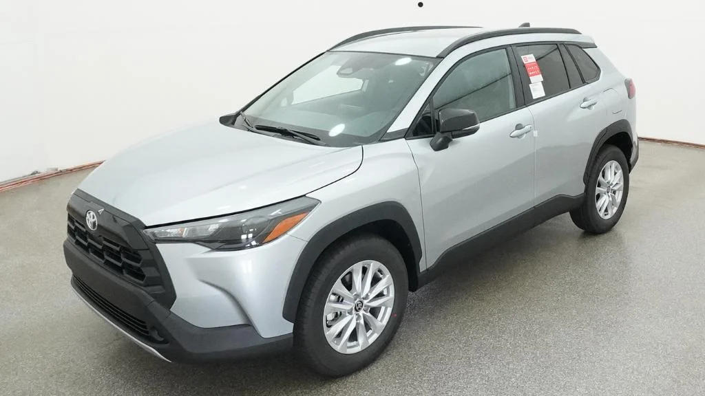 2026 Toyota Corolla Cross LE