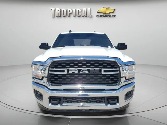 Used 2022 White Ram Big Horn image 8